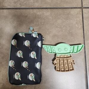 Star Wars Baby Yoda Wallet and Pop It Toy